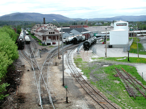 Rutland 2003, 1 of 2, looking south